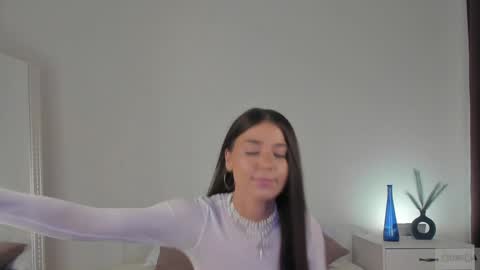 violetta_finch online show from 6, 2, 2025