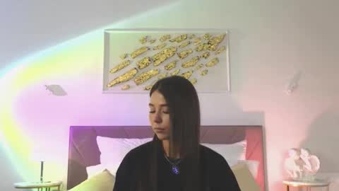 violetta_finch online show from 23, 11, 2025