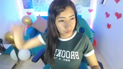 Snapshot of violetta_m_ chatting on 26, 2, 2025 Violeta online show from 26, 2, 2025