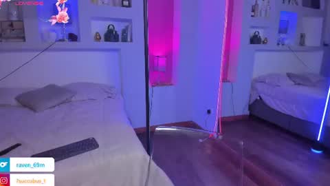 ViolettaBaker online show from 18, 6, 2026