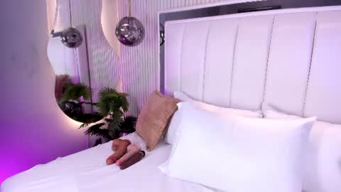 Snapshot of violettacolinss chatting on 10, 6, 2026 violettacolinss online show from 10, 6, 2026