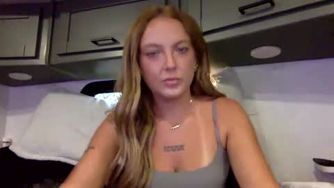 Snapshot of violettblakee chatting on 24, 9, 2025 Violet Blake online show from 24, 9, 2025