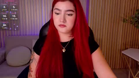 Violett Castel online show from 1, 11, 2025