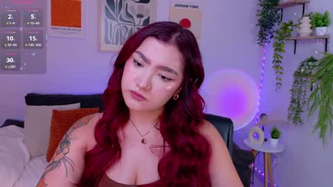 Violett Castel online show from 7, 6, 2026