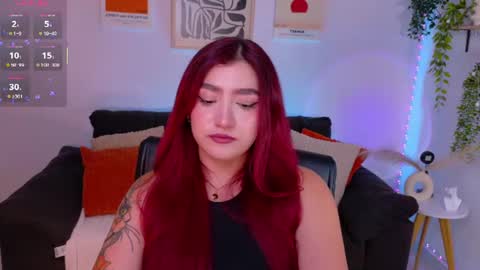 Snapshot of violettcastel chatting on 25, 7, 2026 Violett Castel online show from 25, 7, 2026