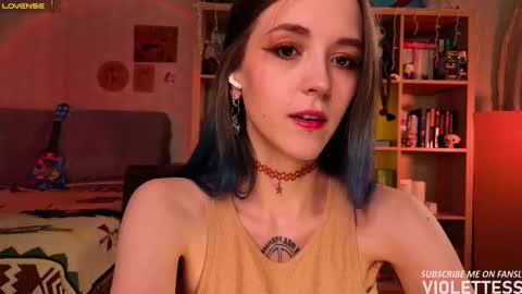 Snapshot of violettesss chatting on 3, 3, 2026 Vi Best on my Fansly online show from 3, 3, 2026