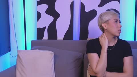 Violet online show from 29, 12, 2024