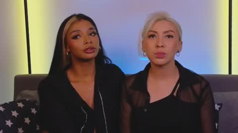 Violet online show from 20, 2, 2025