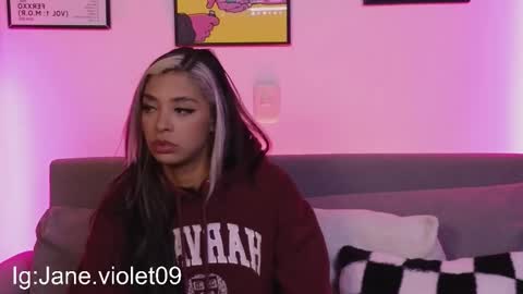 Violet online show from 9, 9, 2025