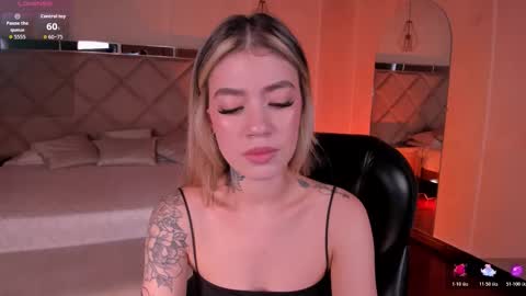 Violett  online show from 20, 11, 2025