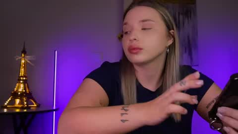 Violla online show from 23, 2, 2025