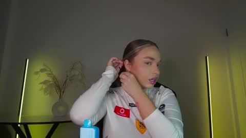 Violla online show from 17, 10, 2025