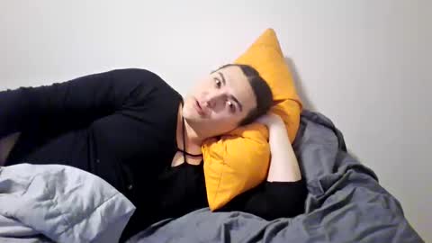 priscilla online show from 1, 10, 2025