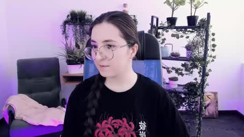 Snapshot of virtualvoyant chatting on 23, 2, 2026 your love online show from 23, 2, 2026