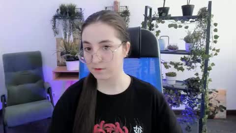 Snapshot of virtualvoyant chatting on 16, 3, 2026 your love online show from 16, 3, 2026