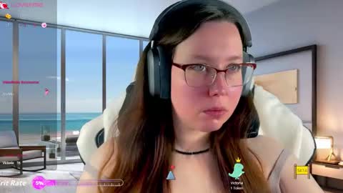 Victoria Romans online show from 9, 11, 2025