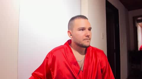 Vito Ferrer online show from 8, 3, 2025