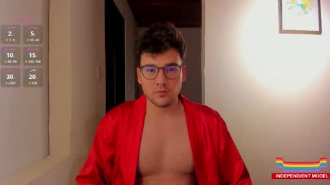 Vito Ferrer online show from 8, 9, 2025