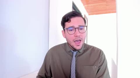 Vito Ferrer online show from 17, 11, 2025