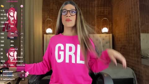 VittaaaPlease help me with your thumbs up its important  online show from 3, 1, 2025