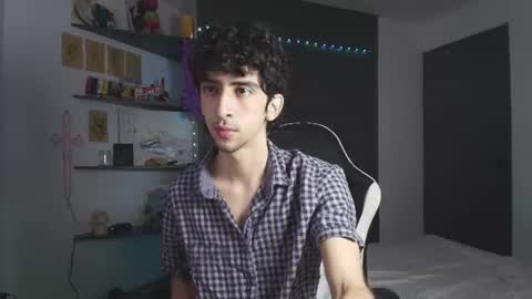 Snapshot of vittorio_cerati chatting on 5, 8, 2026 new acount online show from 5, 8, 2026