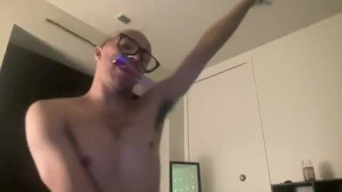 vivatrill online show from 1, 1, 2025