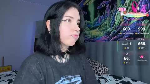 Snapshot of vivi__squirrel chatting on 19, 10, 2025 Vivi online show from 19, 10, 2025