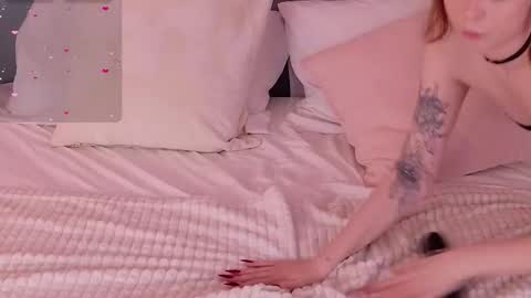 Snapshot of vivi_west chatting on 28, 3, 2026 vivi_west online show from 28, 3, 2026