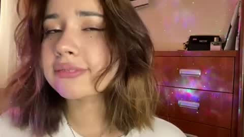 Snapshot of viviaaan_n chatting on 2, 8, 2026 Vivian online show from 2, 8, 2026