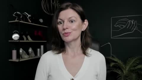 Snapshot of vivian_dream chatting on 3, 11, 2025 Vivian online show from 3, 11, 2025