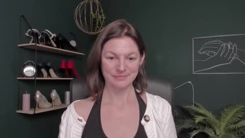 Snapshot of vivian_dream chatting on 10, 11, 2025 Vivian online show from 10, 11, 2025