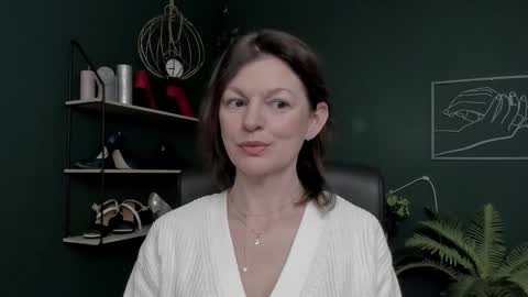 Snapshot of vivian_dream chatting on 25, 11, 2025 Vivian online show from 25, 11, 2025