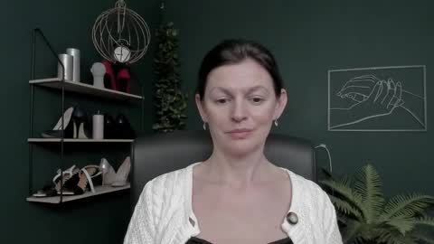 Snapshot of vivian_dream chatting on 18, 12, 2025 Vivian online show from 18, 12, 2025