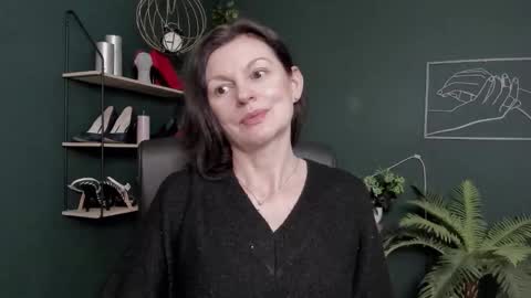 Snapshot of vivian_dream chatting on 4, 3, 2026 Vivian online show from 4, 3, 2026