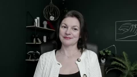 Vivian online show from 30, 4, 2026