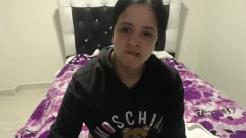 Snapshot of vivian_walt_ chatting on 30, 6, 2026 melissa online show from 30, 6, 2026