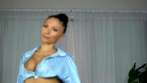 Vivi online show from 22, 7, 2026