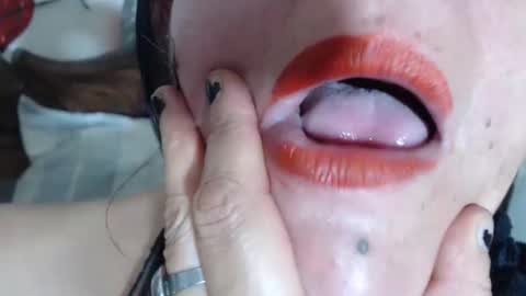 vivianmature1 online show from 12, 5, 2026