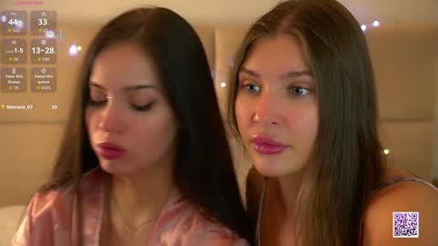 Nelly and Mari online show from 12, 1, 2026