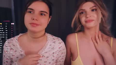 Nelly and Mari online show from 9, 7, 2026