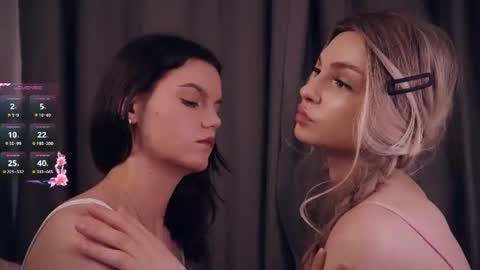 Nelly and Mari online show from 2, 8, 2026