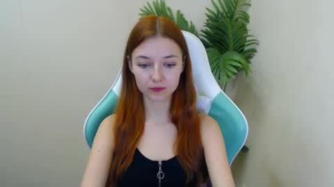 Vivien online show from 6, 1, 2025