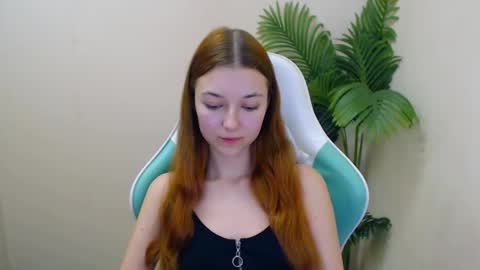 Vivien online show from 12, 2, 2025