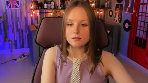 Snapshot of vivienleeigh chatting on 5, 12, 2024 Vivien online show from 5, 12, 2024