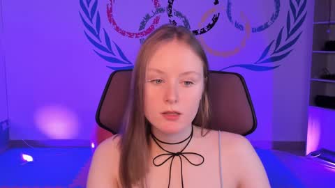 Snapshot of vivienleeigh chatting on 9, 12, 2024 Vivien online show from 9, 12, 2024