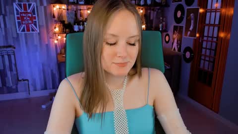 Snapshot of vivienleeigh chatting on 30, 12, 2024 Vivien online show from 30, 12, 2024