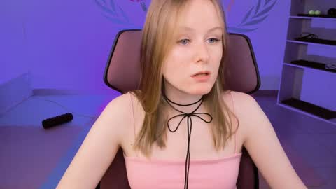 Snapshot of vivienleeigh chatting on 18, 1, 2025 Vivien online show from 18, 1, 2025