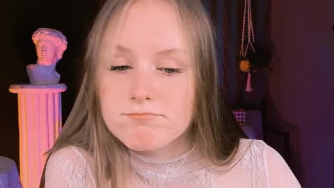 Snapshot of vivienleeigh chatting on 5, 2, 2025 Vivien online show from 5, 2, 2025