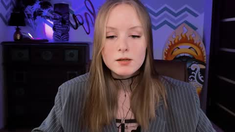 Snapshot of vivienleeigh chatting on 23, 2, 2025 Vivien online show from 23, 2, 2025