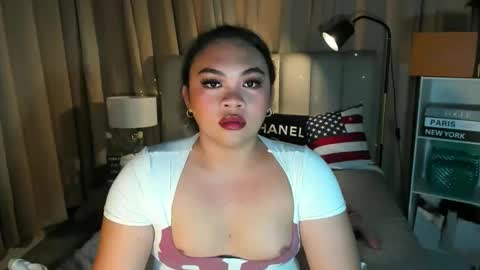vivienne_monroe online show from 11, 6, 2026